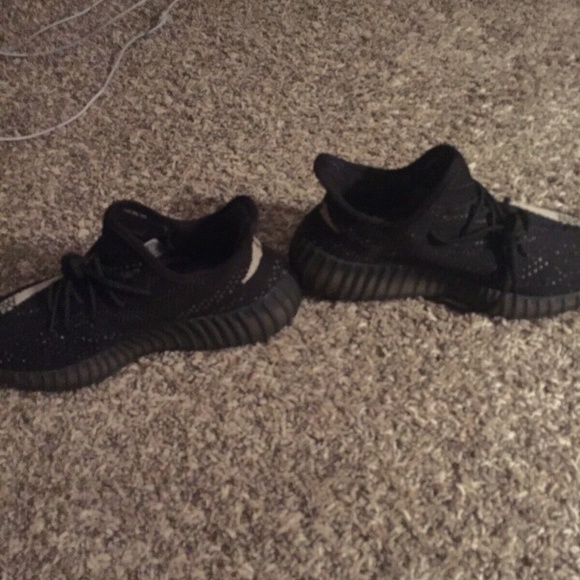 adidas yeezy 350 boost oreo adidas yeezy 350 boost oreo